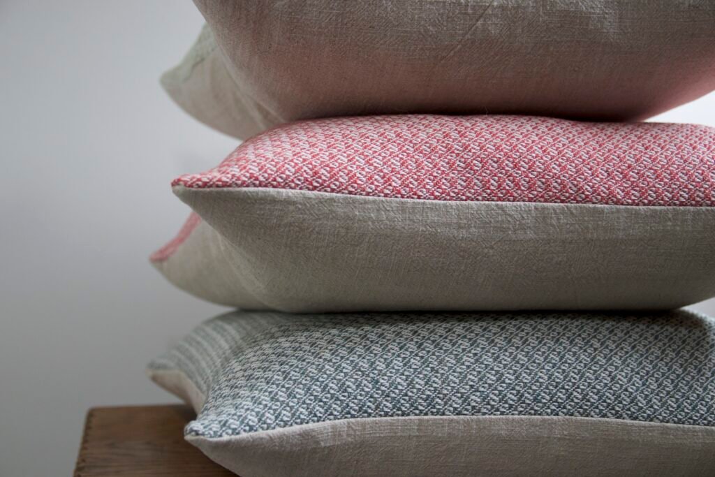 Wool and cotton cushions l linen back l soft and warm for winter