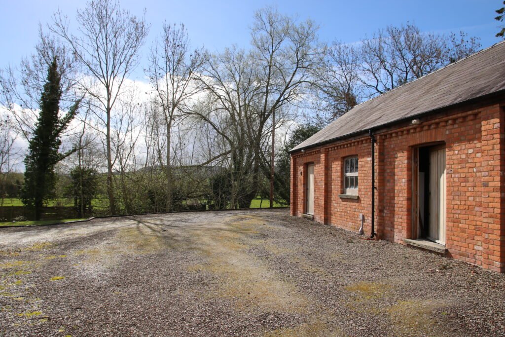 Hand dye and weaving studio in herefordshire. Slow textiles